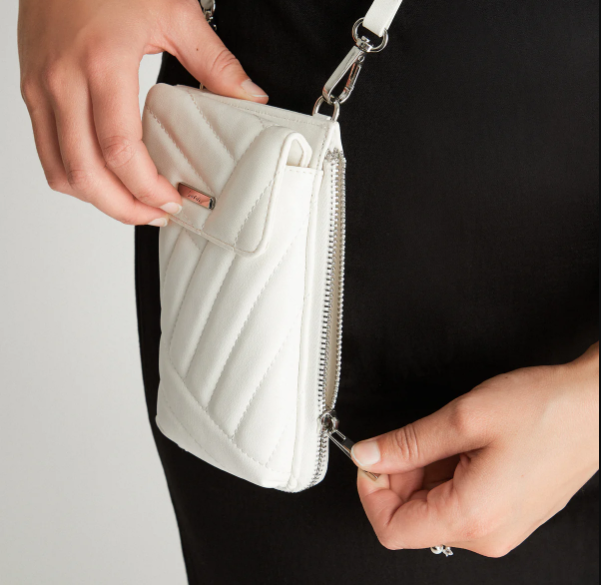 PORTA CELULAR ECO CUERO